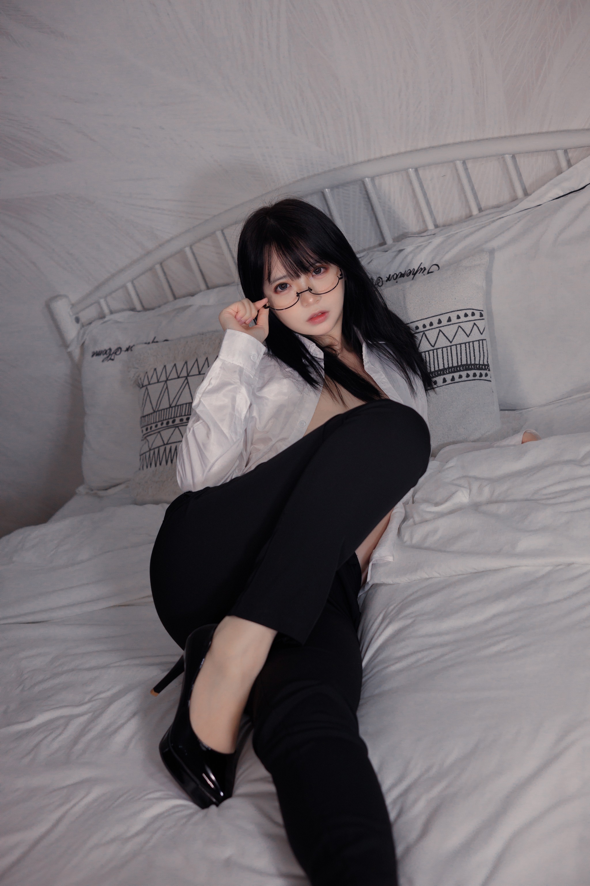 图片[1]-疯猫ss – NO.167 裤里丝[40P]-XikXak